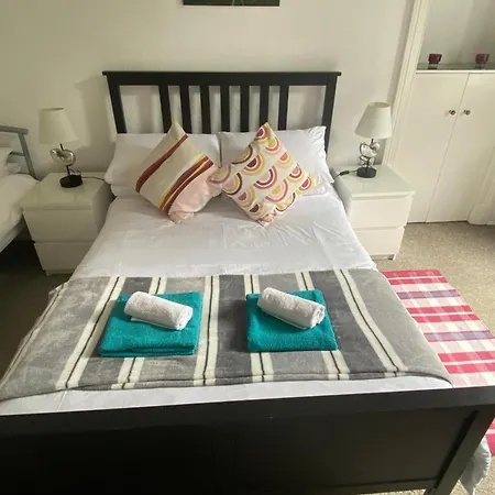 Appartamento Spacious Festival Flat Edimburgo