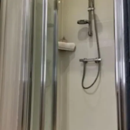 Cozy Central 1 Bedroom Flat
