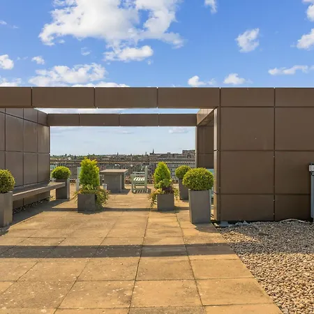 מלון דירות Princes Street אדינבורו