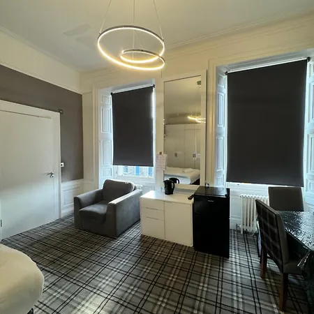 Luxury Family With Private Bathroom In The Heart Of Homestay