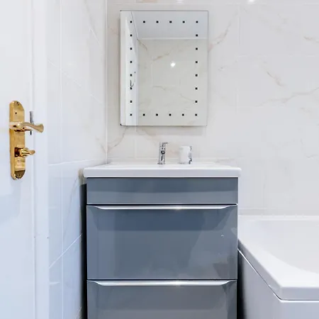 Fab Centre Flat אדינבורו