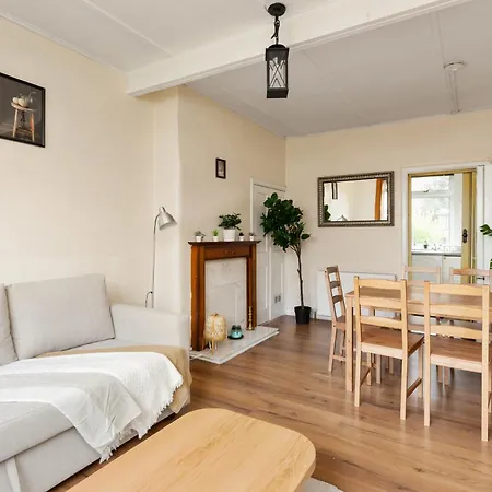 Apartment Stunning 2 Bed Free Parking Edinburgh