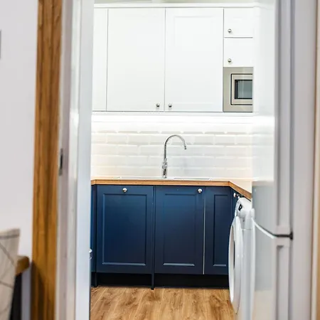 Large Bedroom, Close To Airport And Centre * Édimbourg