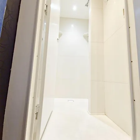 Auberge de jeunesse Backpackers - Over 18s Only