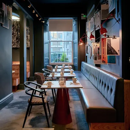 靛蓝爱丁堡酒店 酒店