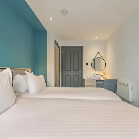 Holyrood Apartmanhotel