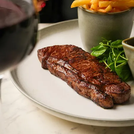 Hotel Apex Waterloo Place 4*