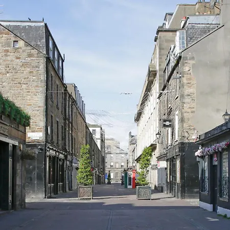 Large 3 Bed 3 Bath - New Town * Edinburgh