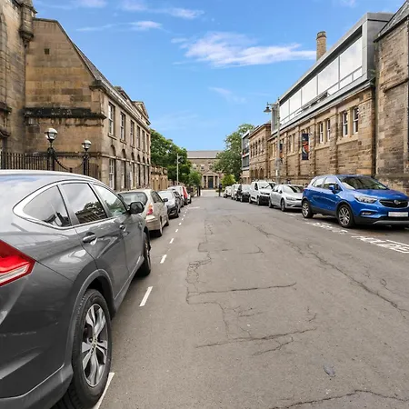 Gorgeous, Cozy 2br Royal Mile-old Town *