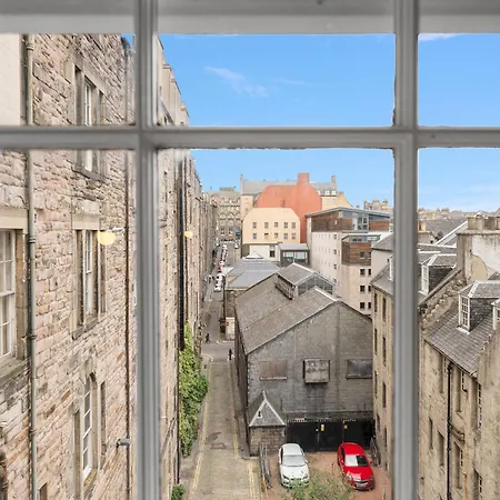 Gorgeous, Cozy 2br Royal Mile-old Town