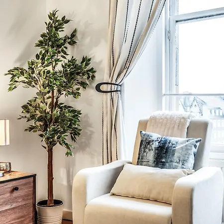 Apartmán Cozy 2 Bed With Great View - Parking *