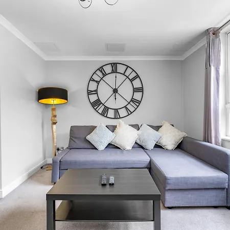 Comfy Place Off Royal Mile, With Parking Appartement Edinburgh