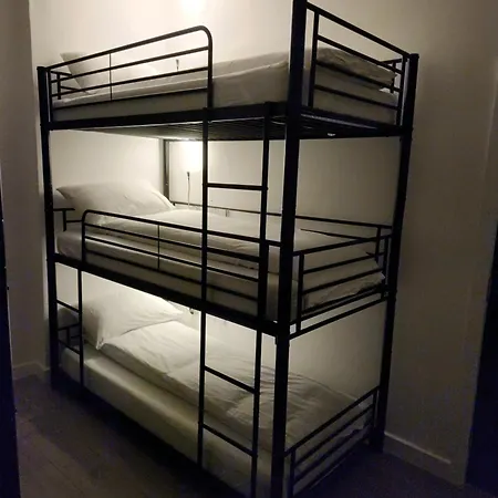 Just Sleep At Matrix * 爱丁堡