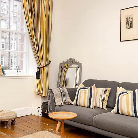 Joivy Classy Near Castle إدنبرة