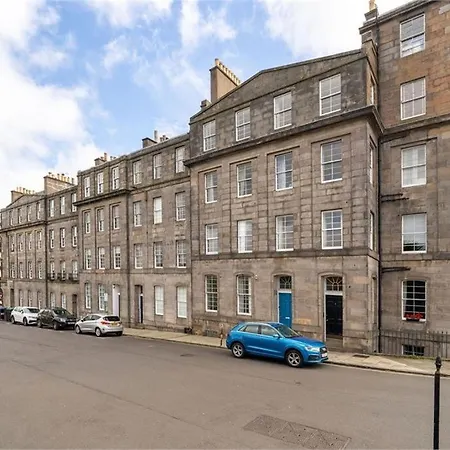 Flat In , Lothian Road Heart Of Flat Sleeps 6 公寓