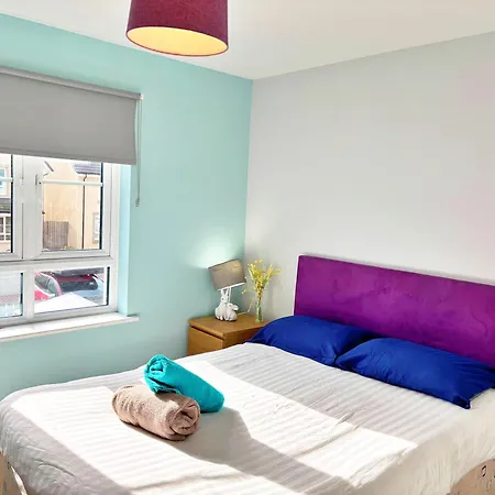 Newbuild - 3 Bedrooms, 2 Baths,5 Mins From Airport * Edinburg