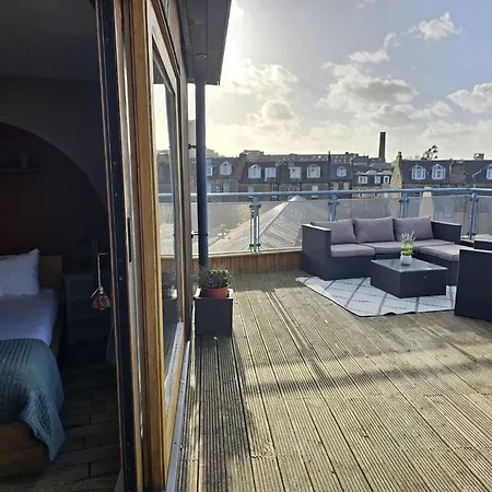Rooftop Retreat