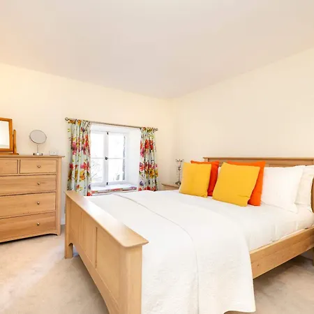 Joivy Secluded Brewery Edynburg