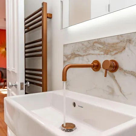 Апартаменты Dragon Luxury At 9 Albyn Place *