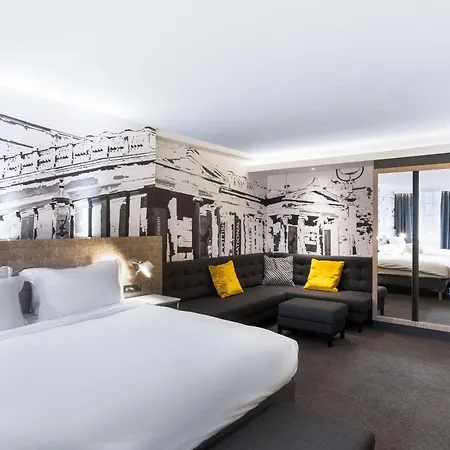 Radisson Blu Hotel, Centre