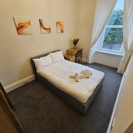 Lovely Sleeps 8 Close To Ctr Эдинбург