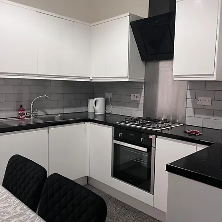 Modern Flat Near Centre! Apartment