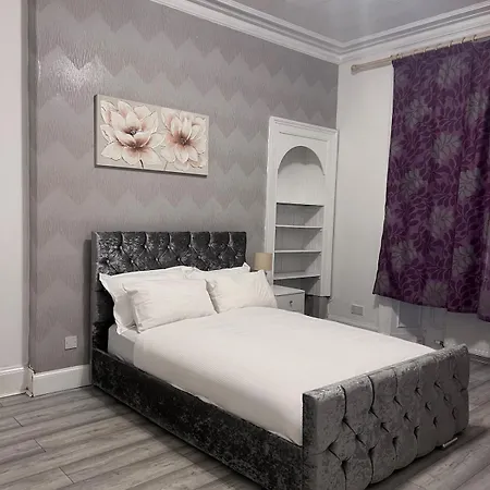 Apartment Modern Flat Near Centre!