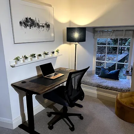 Apartament Spacious 2-bedroom In Spylaw Park Edynburg