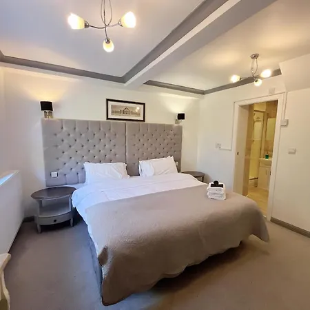 Allison House 17 3* Edimburgo