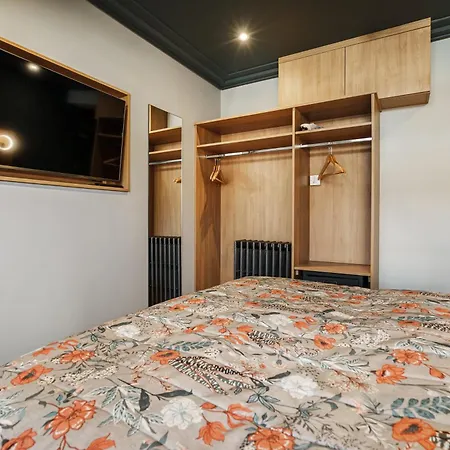 Bonnie - Smart Boutique - Haymarket