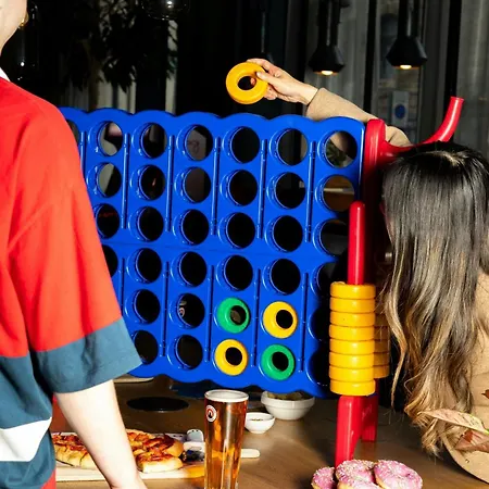 Moxy Fountainbridge Otel 3*