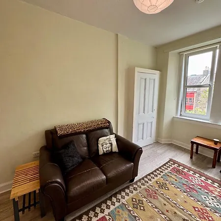 Stylish Canal-side Retreat In