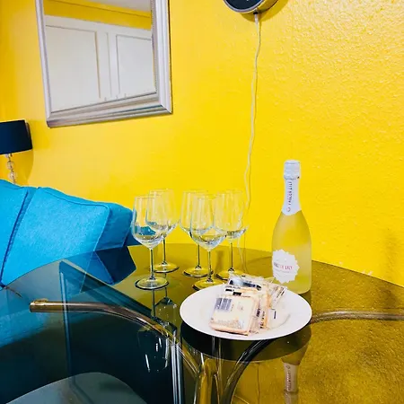 アパート Entire Flat In Edinburgh, Center *