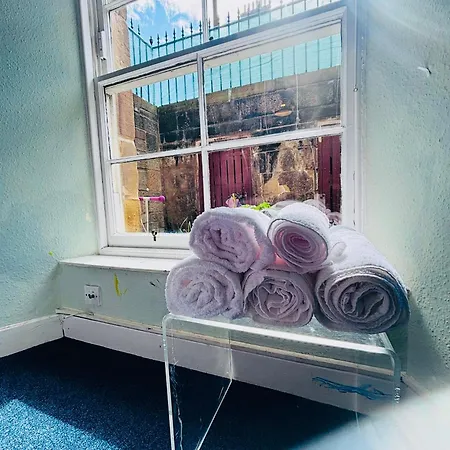 Entire Flat In Edinburgh, Center