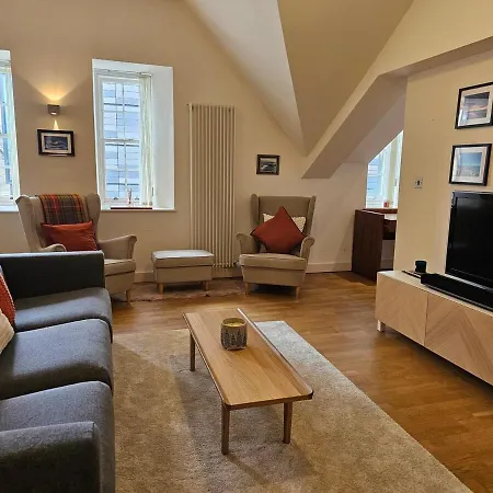 Quartermile Cosy Nest Apartment Edinburgh