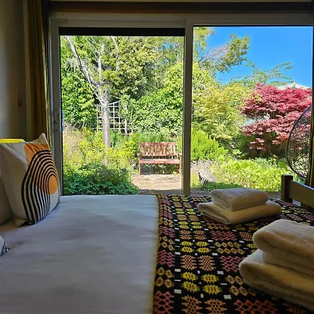 The Robin House In Ravelston * エディンバラ