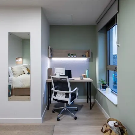 Student Only Norton's Student Living In *