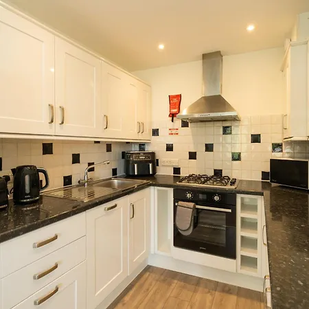 公寓 Stylish 3 Bed New Town - Traquair *
