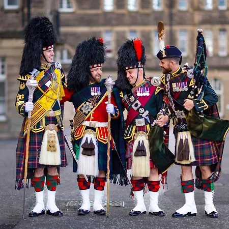 Appartamento Cosy & Quiet Flat Near Haymarket Station Edimburgo