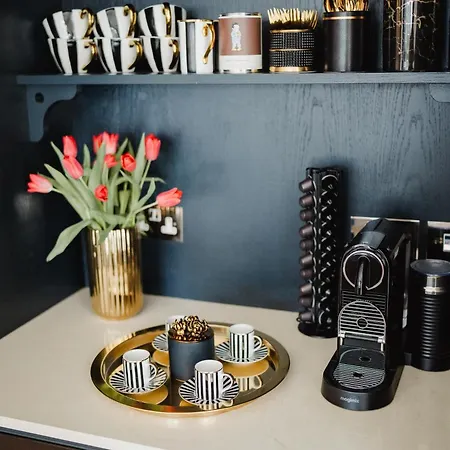 Private And Prestigious Luxury * Edinburgh