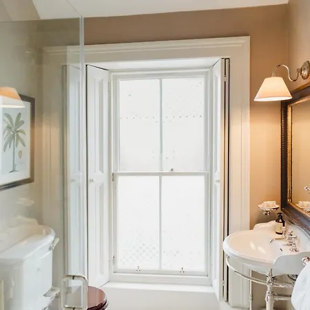 Private And Prestigious Luxury Nyaraló *