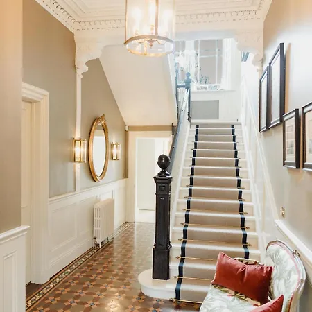 Private And Prestigious Luxury * Edinburgh