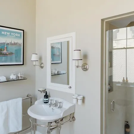 Private And Prestigious Luxury Nyaraló *