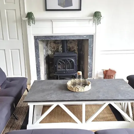 Heart Of The City- 3 Bedroom Oasis Edinburgh