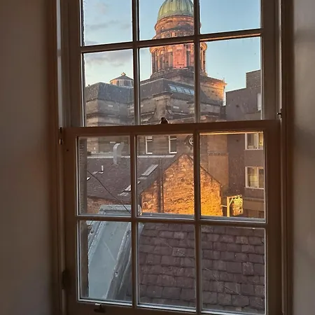 Duplex - Centre 4-bed Retreat Διαμέρισμα *