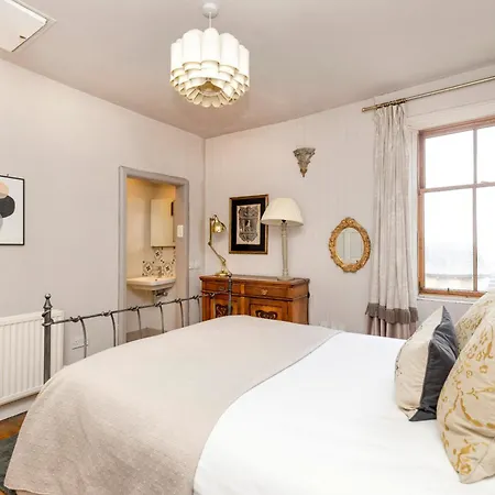 Apartment Joivy Stunning In Royal Mile *