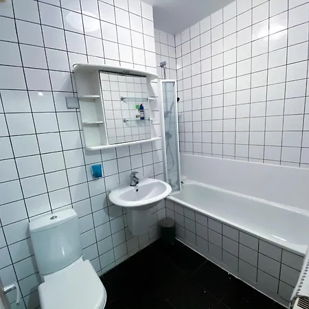 Charming Old Town Flat By Royal Mile