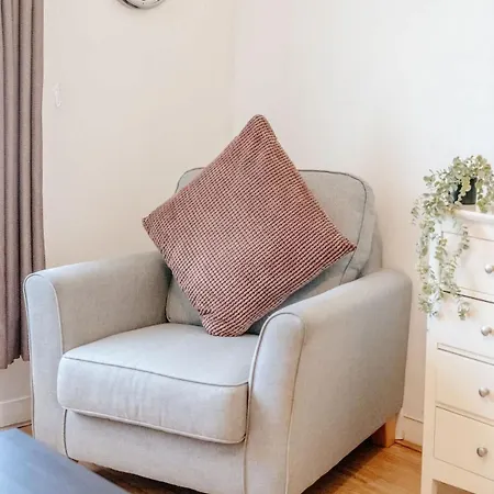Cosy & Free Parking * Edinburg