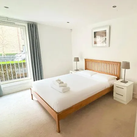 Stylish & 2-bed