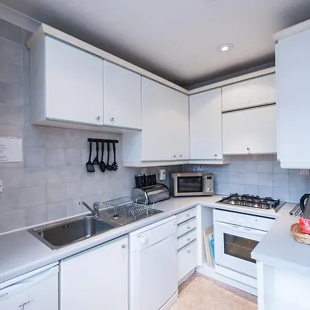 Апартаменты Writers View, Royal Mile